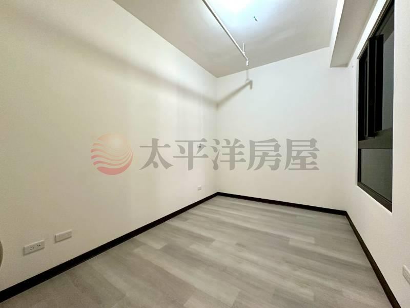 市鎮之櫻次頂樓兩房平車 照片5
