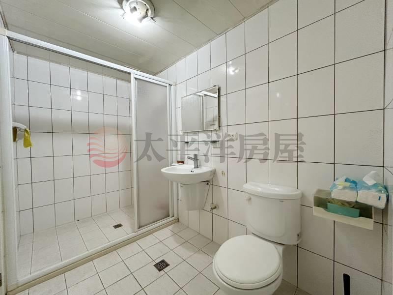 龍泉國小旁傳統四房美墅 照片11
