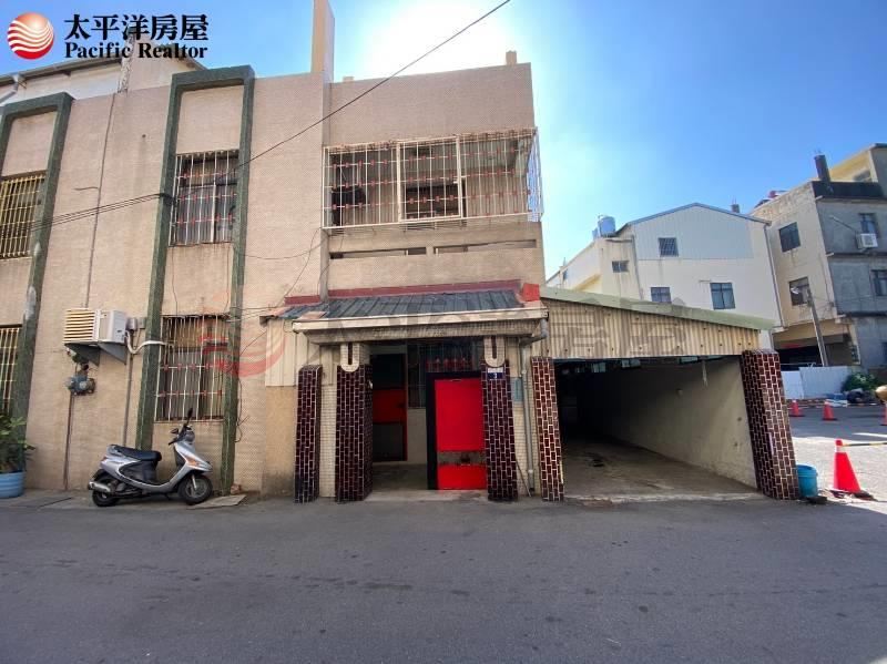 童醫院旁大地坪角間透天 照片4